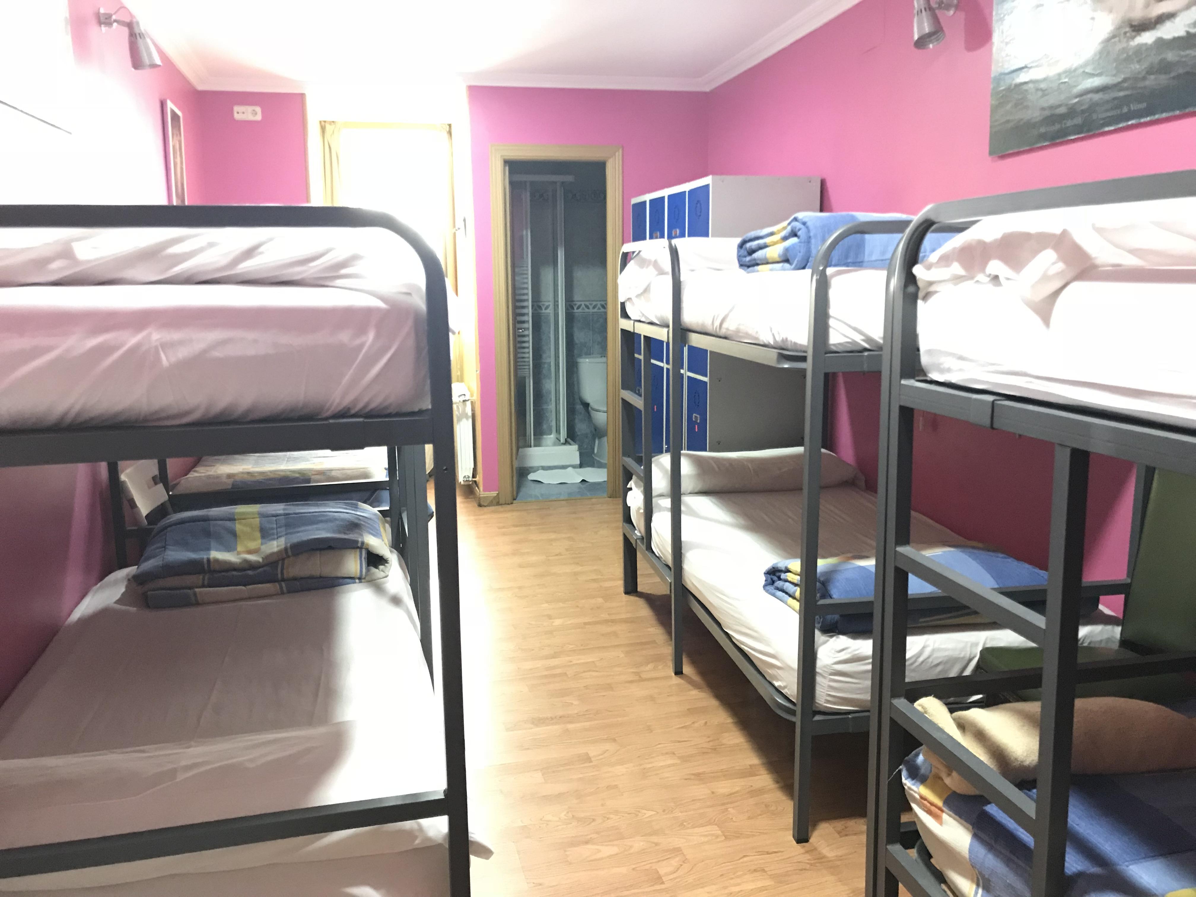 Rc Miguel Angel Hostel Madrid Buitenkant foto Hostel in Madrid, Spain